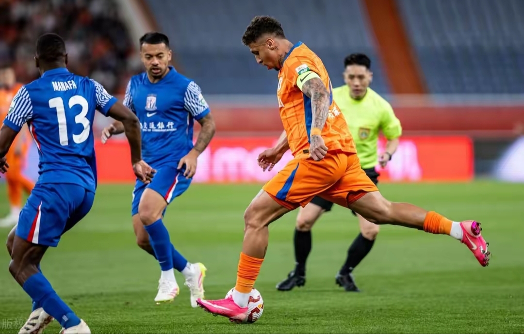 今晚NBA常规赛焦点战，成都蓉城伤情更新，引发热议，临场指挥获称赞的简单介绍-中欧娱乐